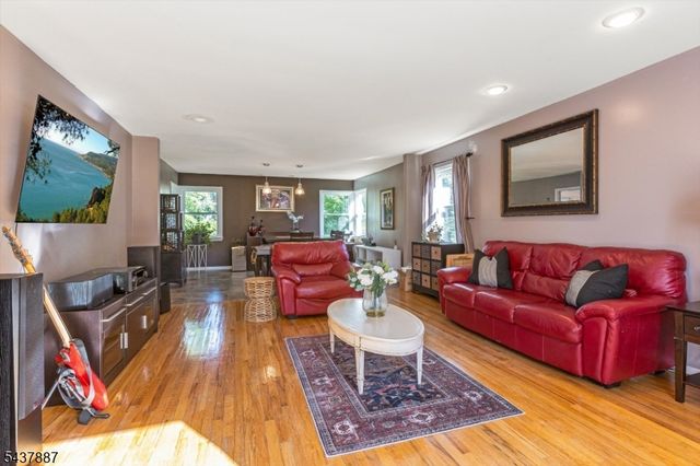 53 Nance Rd, West Orange Twp., NJ 07052