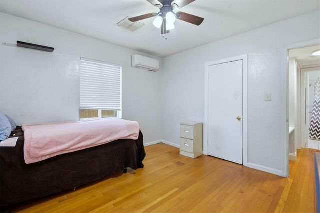 7096 54TH AVENUE N, St Petersburg, FL 33709