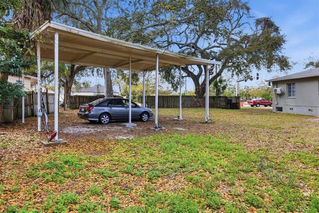 7096 54TH AVENUE N, St Petersburg, FL 33709