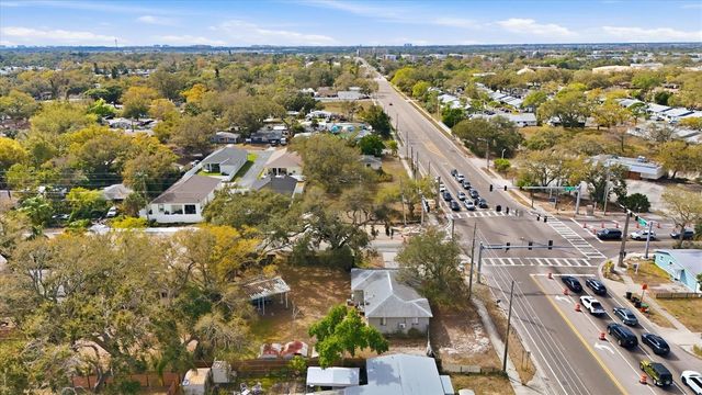 7096 54TH AVENUE N, St Petersburg, FL 33709