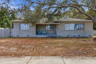 7096 54TH AVENUE N, St Petersburg, FL 33709