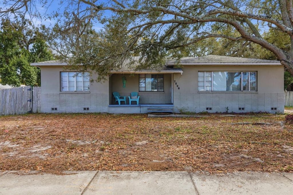 7096 54TH AVENUE N, St Petersburg, FL 33709