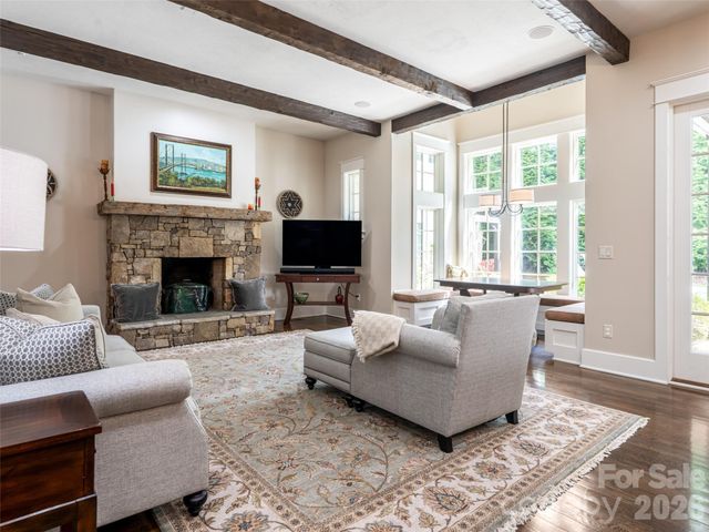 36 Ramble Way, Asheville, NC 28803