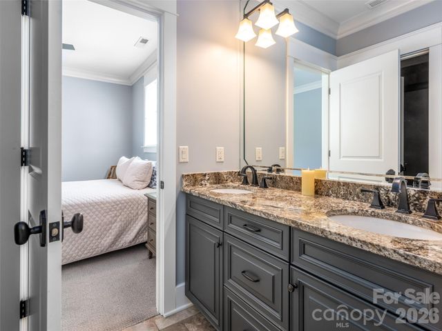 36 Ramble Way, Asheville, NC 28803