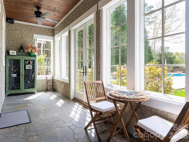 36 Ramble Way, Asheville, NC 28803