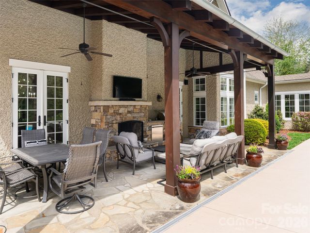 36 Ramble Way, Asheville, NC 28803