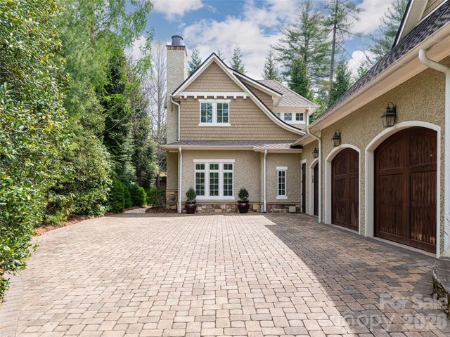 36 Ramble Way, Asheville, NC 28803