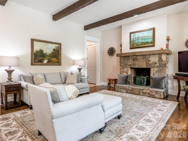 36 Ramble Way, Asheville, NC 28803