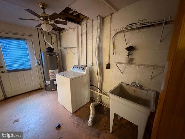 636 KNIGHTSBRIDGE DR, Hagerstown, MD 21740