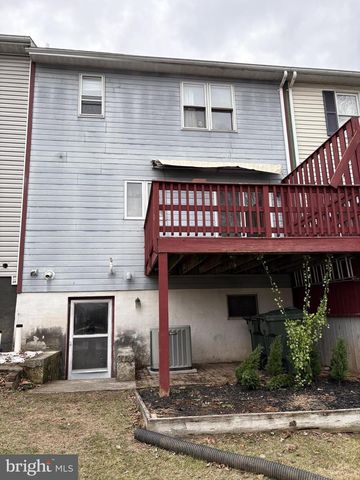 636 KNIGHTSBRIDGE DR, Hagerstown, MD 21740