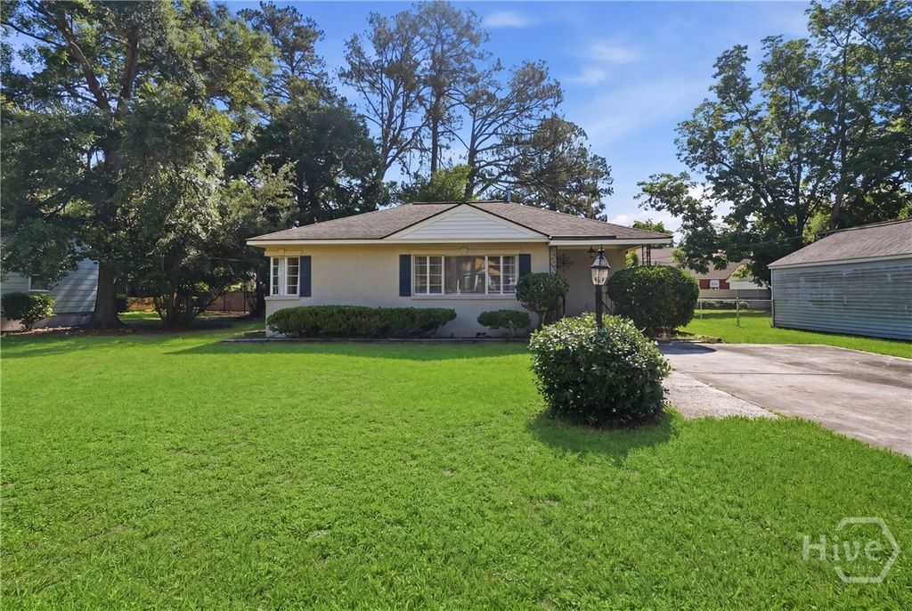 3324 Louis Street, Savannah, GA 31404
