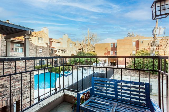 6004 Auburndale Avenue F, University Park, TX 75205