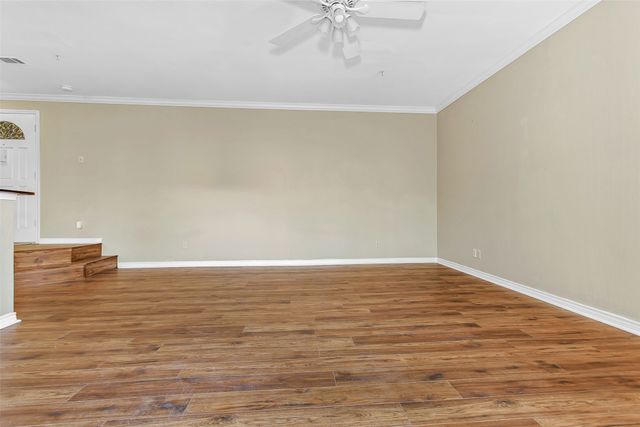 6004 Auburndale Avenue F, University Park, TX 75205