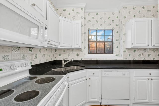 6004 Auburndale Avenue F, University Park, TX 75205