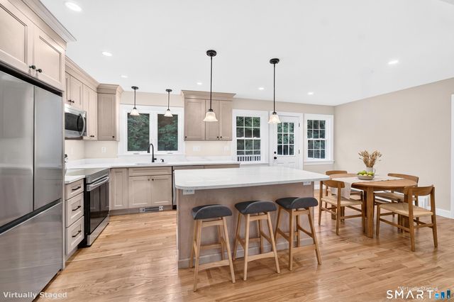 129 Asher Avenue, Stonington, CT 06379