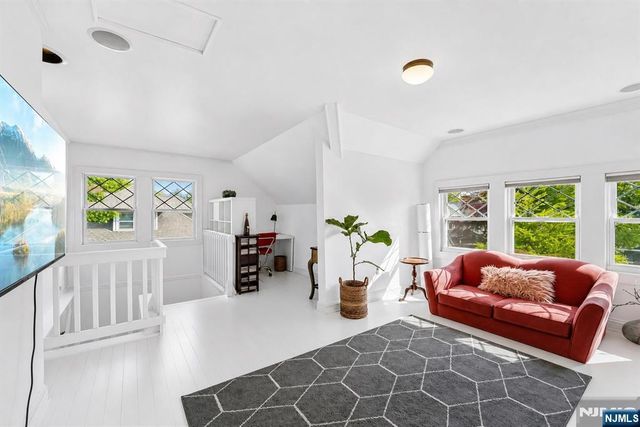 308 Woodside Avenue, Ridgewood, NJ 07450