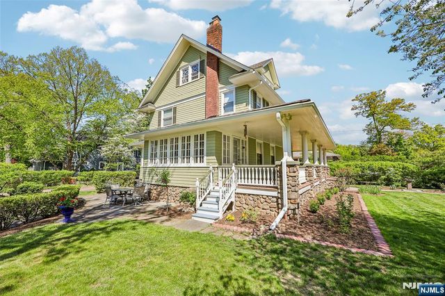308 Woodside Avenue, Ridgewood, NJ 07450