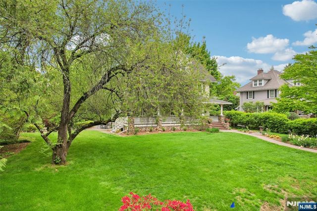 308 Woodside Avenue, Ridgewood, NJ 07450