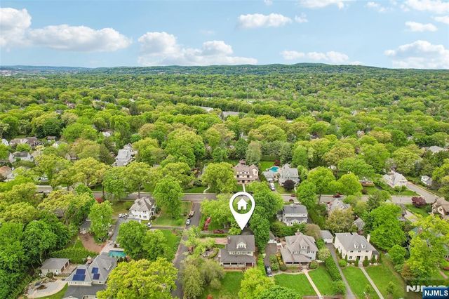308 Woodside Avenue, Ridgewood, NJ 07450