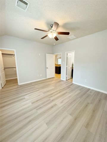 2146 Tandy Park Way, Houston, TX 77047