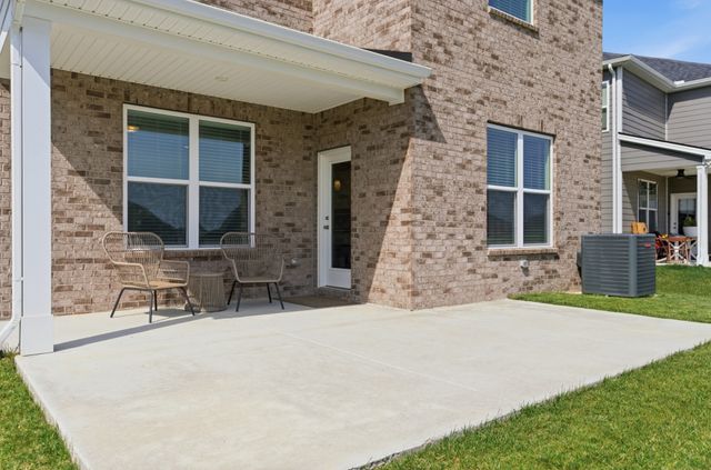 1219 Shady Pines Dr, Mount Juliet, TN 37122