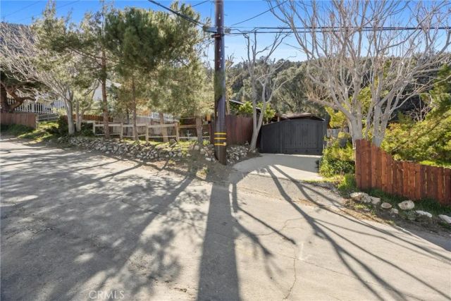 209 E End, Frazier Park, CA 93225