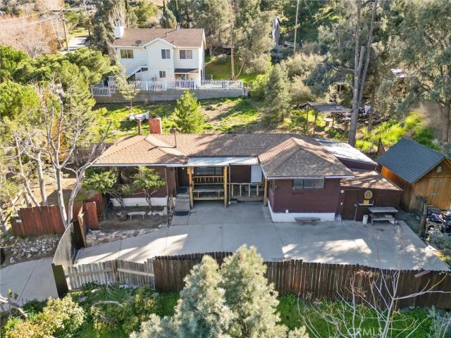 209 E End, Frazier Park, CA 93225