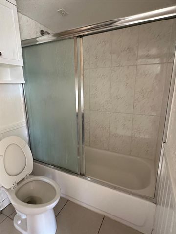 10603 S Wilcrest Drive 23, Houston, TX 77099