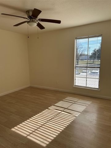 10603 S Wilcrest Drive 23, Houston, TX 77099