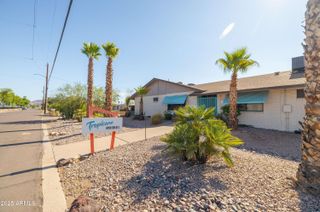 2011 N 51ST Street, Phoenix, AZ 85008