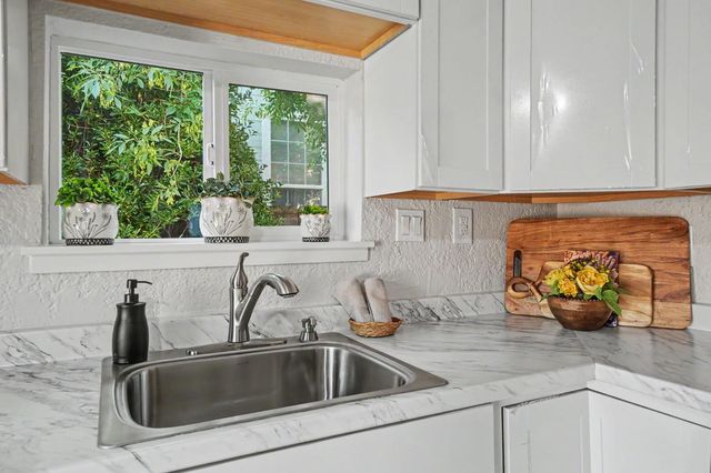 115 E Jackson Street, Ione, CA 95640