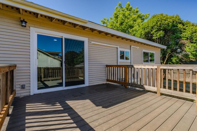 115 E Jackson Street, Ione, CA 95640