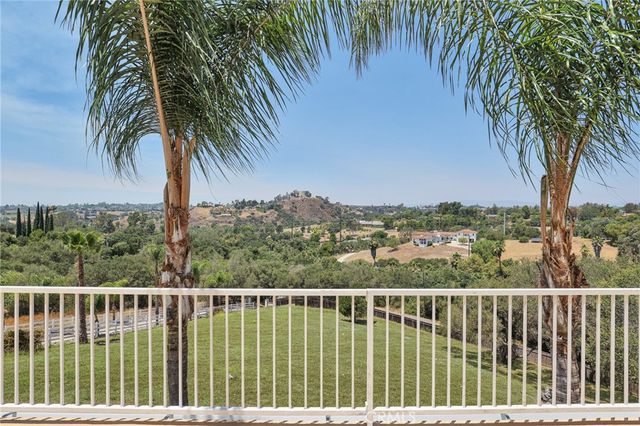 1303 Sycamore Heights, Fallbrook, CA 92028