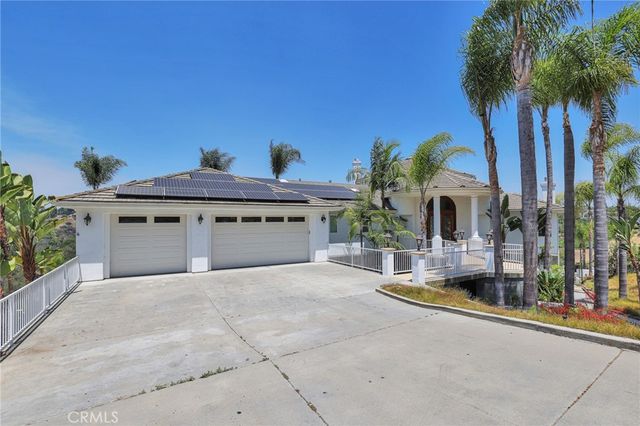 1303 Sycamore Heights, Fallbrook, CA 92028