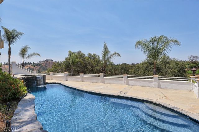 1303 Sycamore Heights, Fallbrook, CA 92028