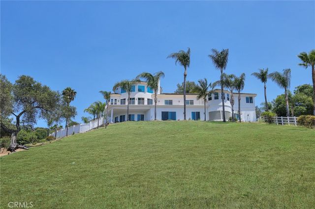 1303 Sycamore Heights, Fallbrook, CA 92028