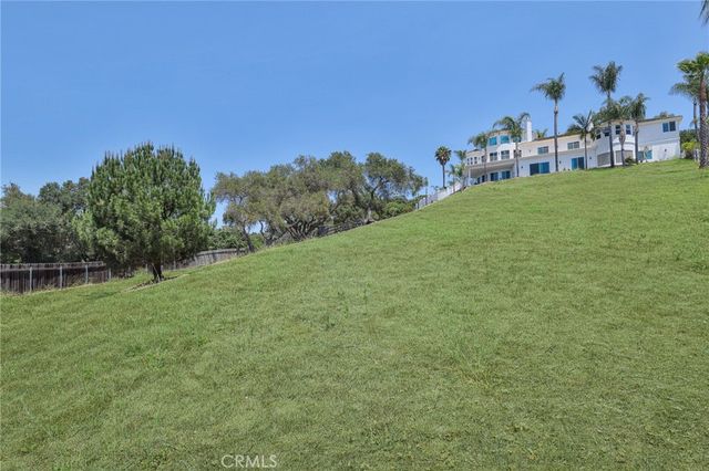 1303 Sycamore Heights, Fallbrook, CA 92028