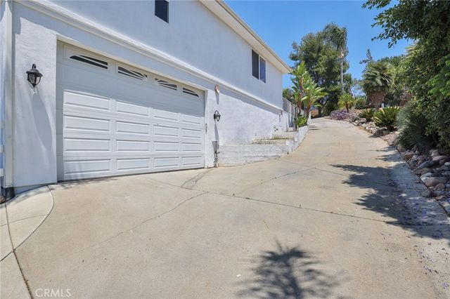 1303 Sycamore Heights, Fallbrook, CA 92028