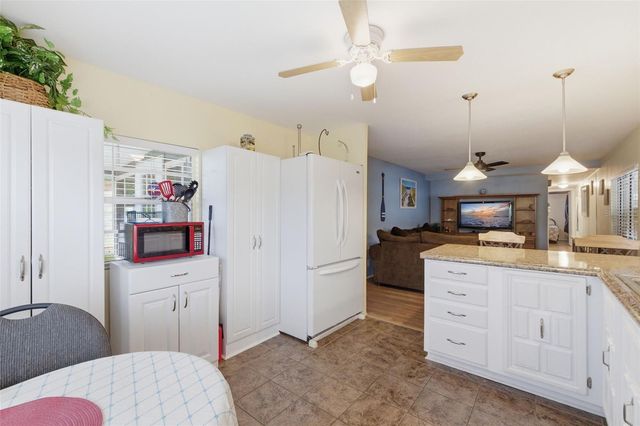 6100 62ND AVENUE N 38, Pinellas Park, FL 33781