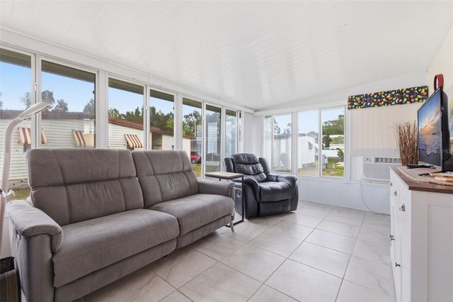 6100 62ND AVENUE N 38, Pinellas Park, FL 33781