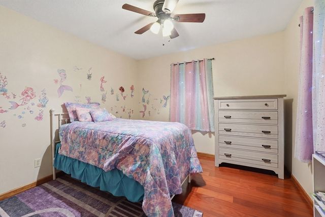38 Prospect St, Ludlow, MA 01056