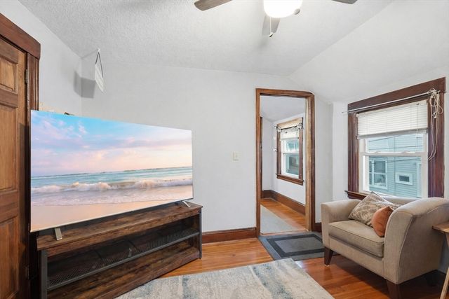 38 Prospect St, Ludlow, MA 01056