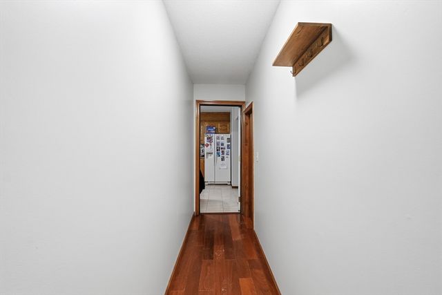 38 Prospect St, Ludlow, MA 01056