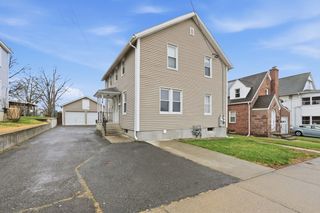 38 Prospect St, Ludlow, MA 01056