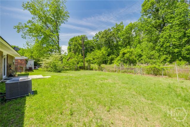 1642 Eleanor Street, Savannah, GA 31415