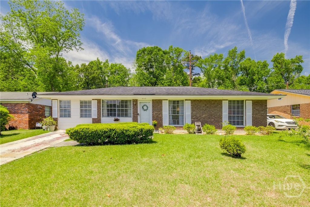 Image 1 of property listing at 1642 Eleanor Street, Savannah, GA 31415