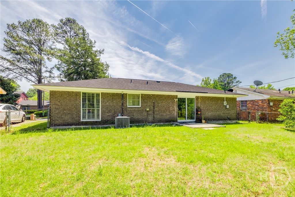 Image 29 of property listing at 1642 Eleanor Street, Savannah, GA 31415