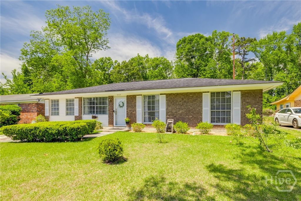 Image 33 of property listing at 1642 Eleanor Street, Savannah, GA 31415