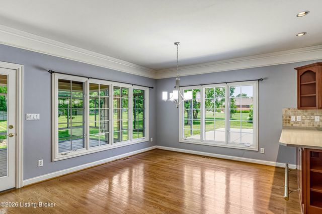 6813 Windham Pkwy, Prospect, KY 40059