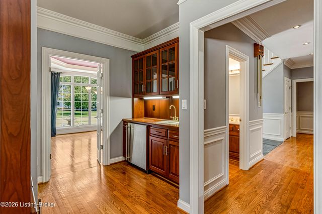 6813 Windham Pkwy, Prospect, KY 40059